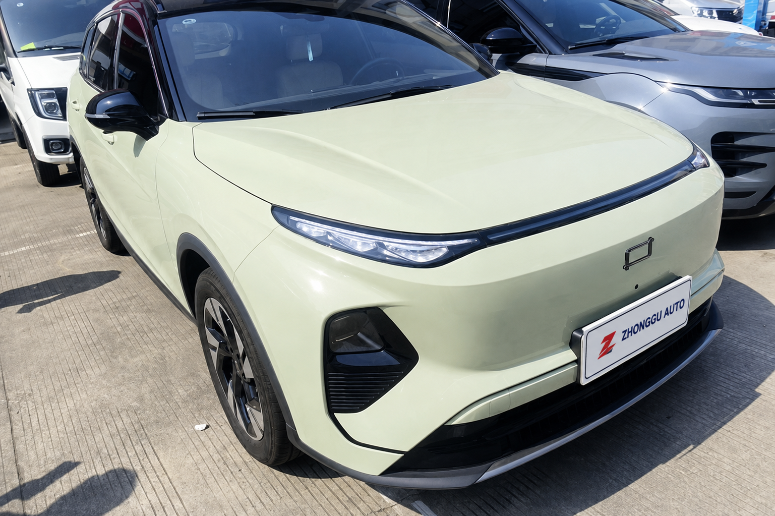 2025 Bestune Yueyi 07 210 km Used Car for export from China